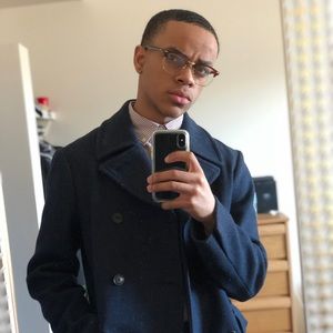 Meet your Posher, Aaron